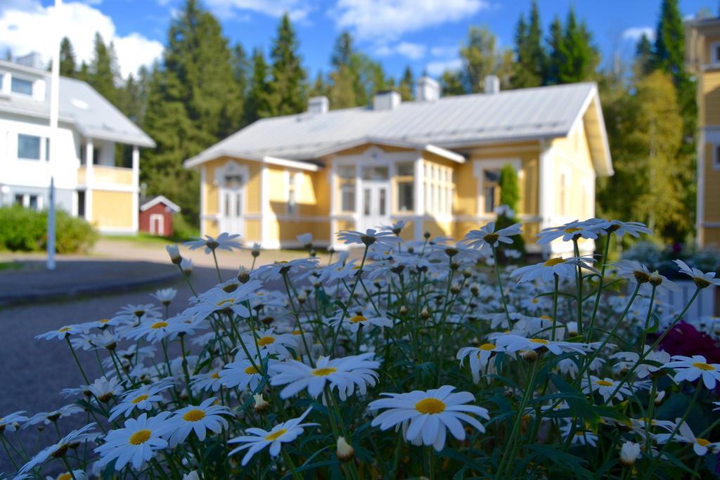 Karolineburg Manor House Hotel Kajaani Exterior foto